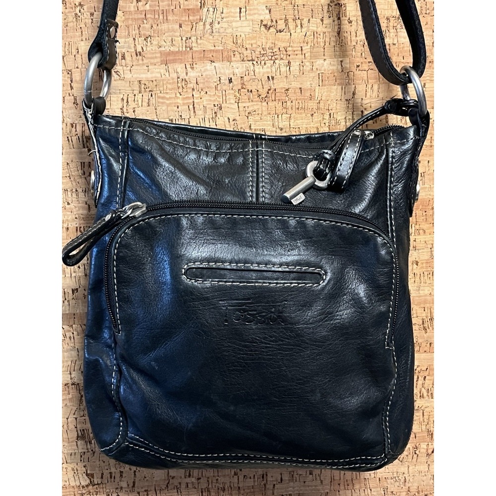 Vintage FOSSIL Women's Black Leather Crossbody Messenger Bag Purse With Key‎